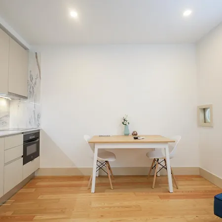 Martires Sweet Apts By Portocityhosts Room photo