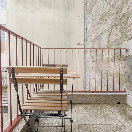 Martires Sweet Apts By Portocityhosts Exterior photo