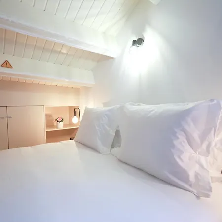 Martires Sweet Apts By Portocityhosts Room photo